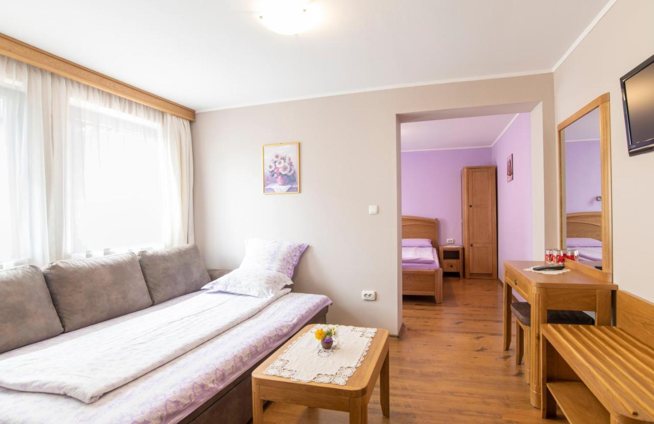 קופריבשטיצה Guest House Roden Dom מראה חיצוני תמונה