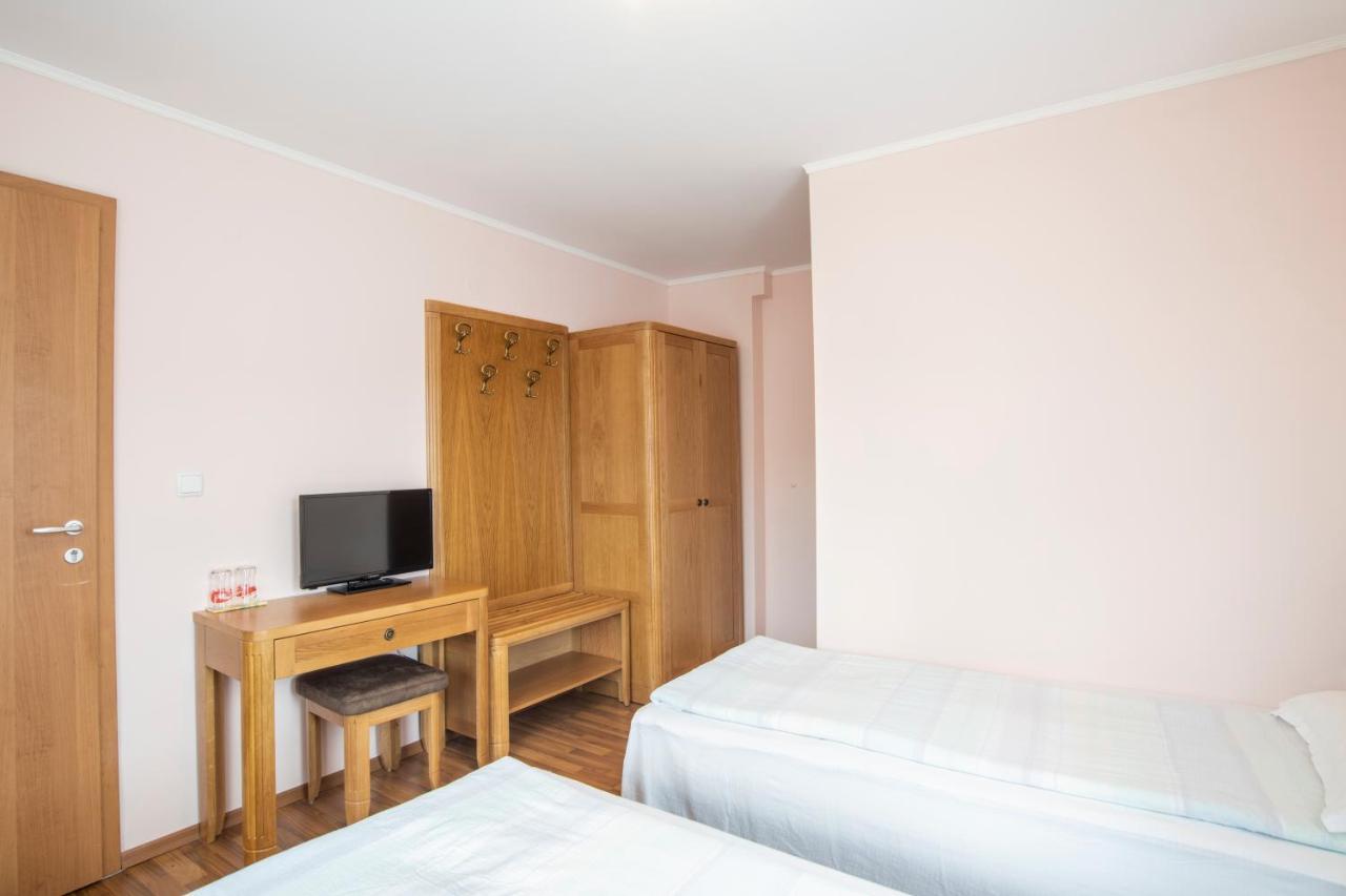 קופריבשטיצה Guest House Roden Dom מראה חיצוני תמונה