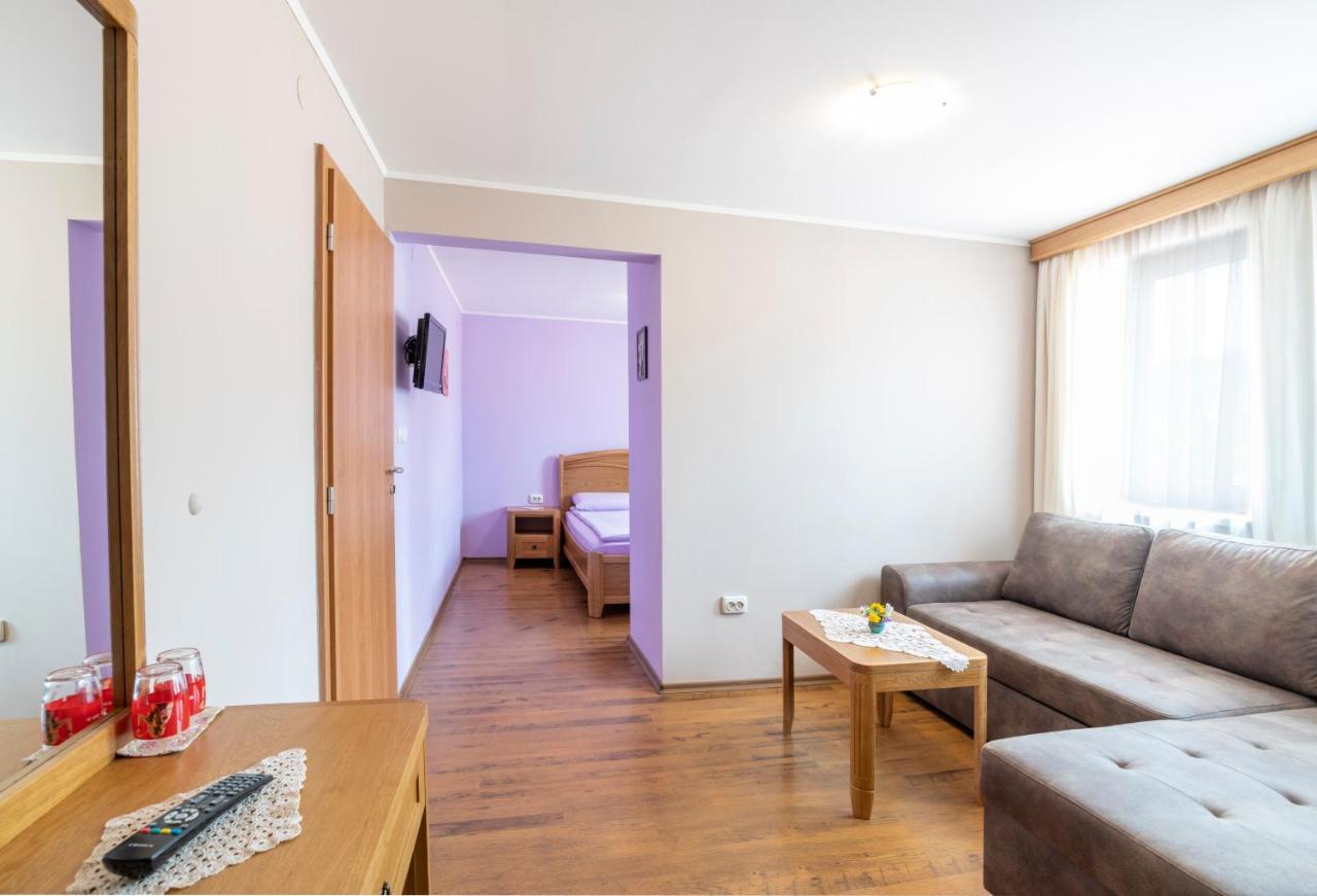 קופריבשטיצה Guest House Roden Dom מראה חיצוני תמונה