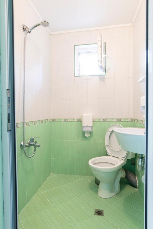 קופריבשטיצה Guest House Roden Dom מראה חיצוני תמונה