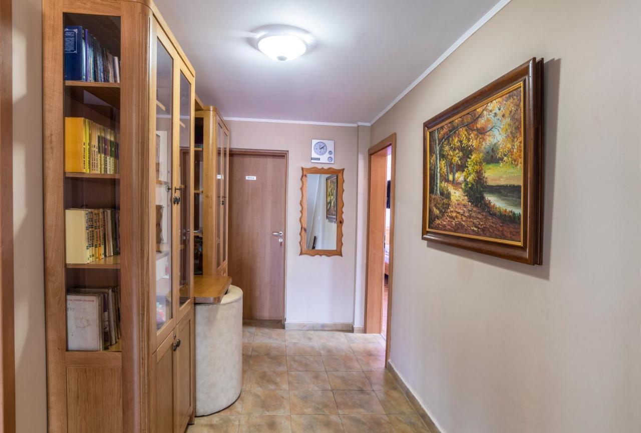 קופריבשטיצה Guest House Roden Dom מראה חיצוני תמונה