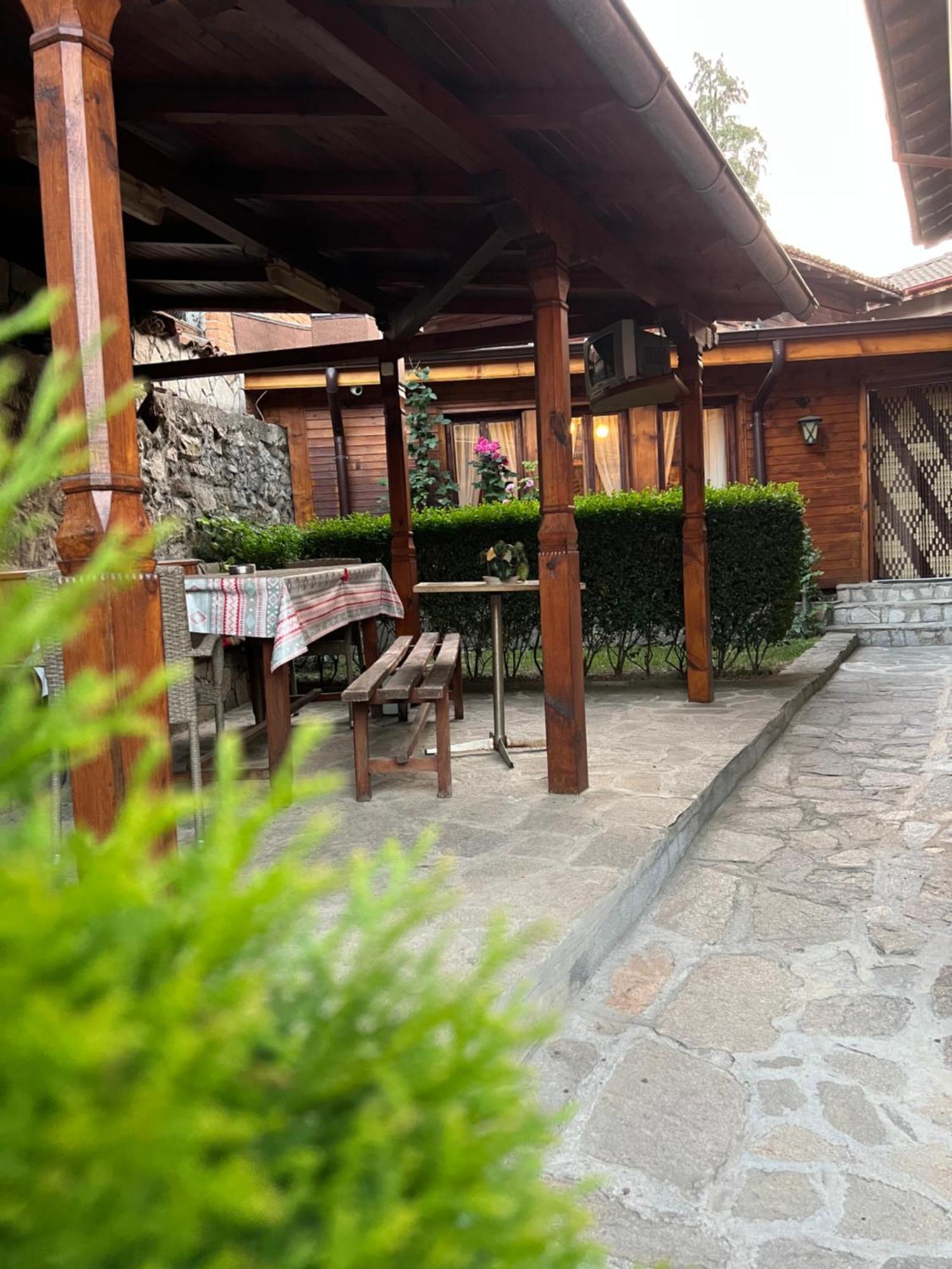 קופריבשטיצה Guest House Roden Dom מראה חיצוני תמונה