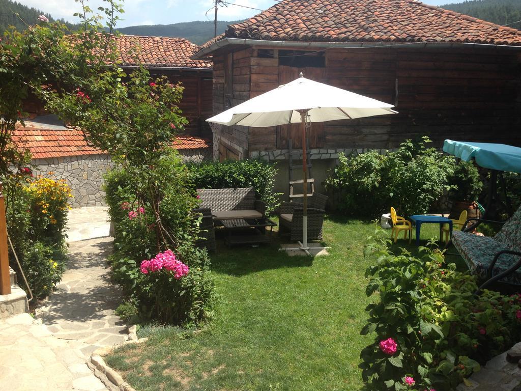 קופריבשטיצה Guest House Roden Dom מראה חיצוני תמונה